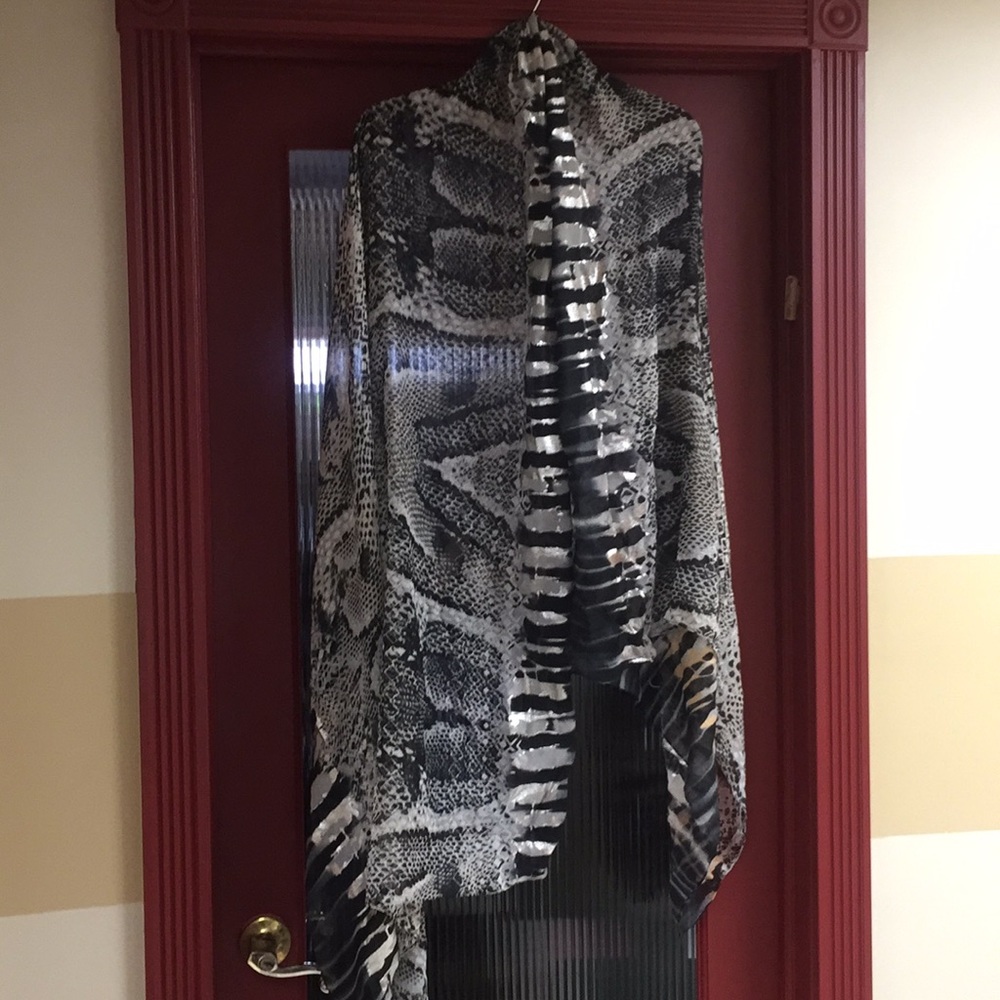 Extra Long Extra Large Animal Print Silver Detail - image 1